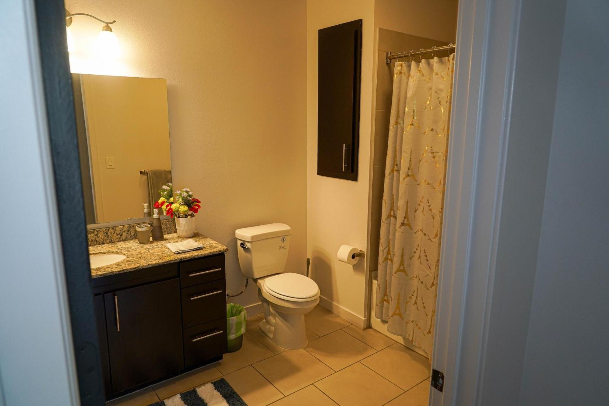 Lux 2 Bedroom In Woodland Hills Los Angeles Ngoại thất bức ảnh
